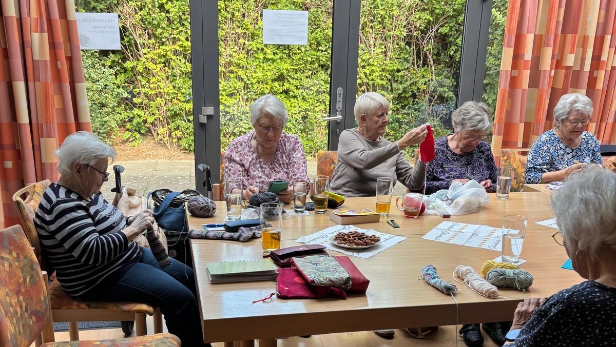 Handarbeitskreis (Foto: AWO Weisenau)
