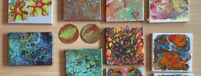 Acryl pouring (Foto: AWO Weisenau)
