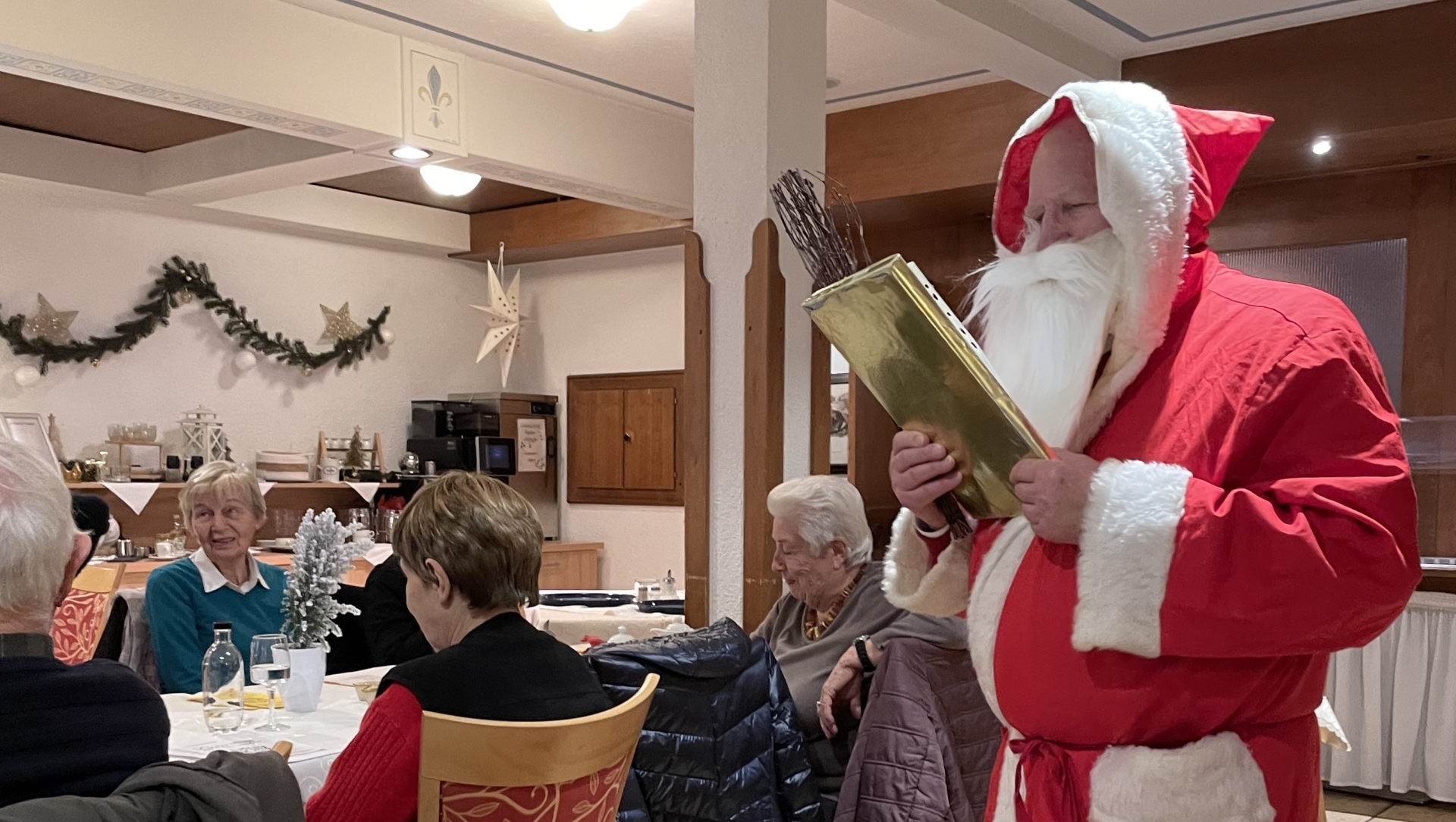 Nikolaus (Foto: AWO Weisenau)